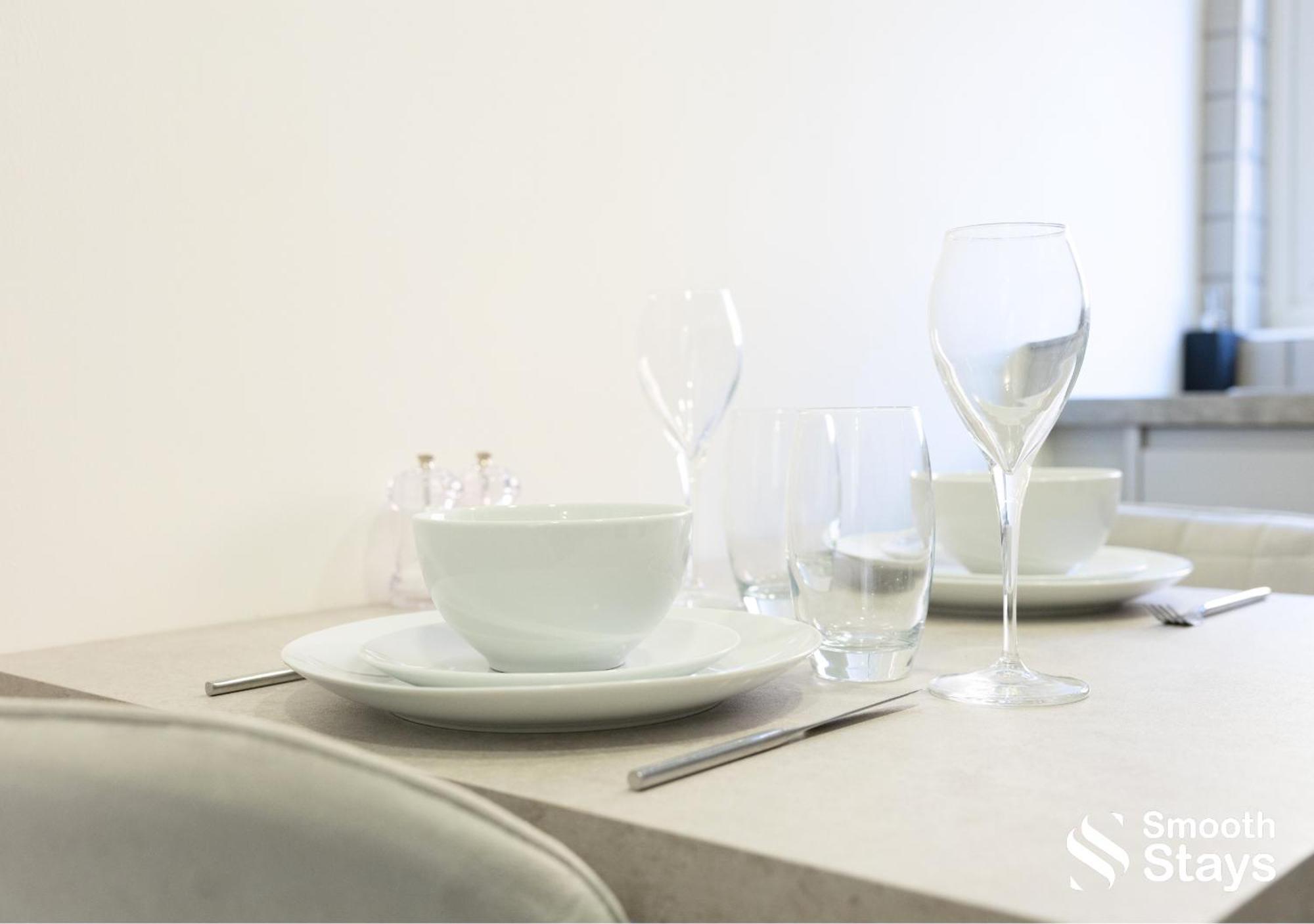 One Bedroom Apartment At Smooth Stays Short Lets & Serviced Accommodation Preston With Parking Near Train Station Zewnętrze zdjęcie